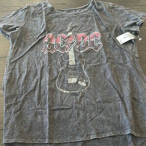 Women’s retro band T-shirt